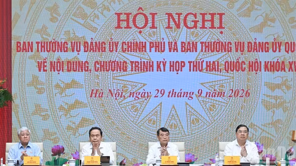 Phối hợp chặt chẽ, hoàn thiện thể chế, kiến tạo phát triển và thúc đẩy tăng trưởng