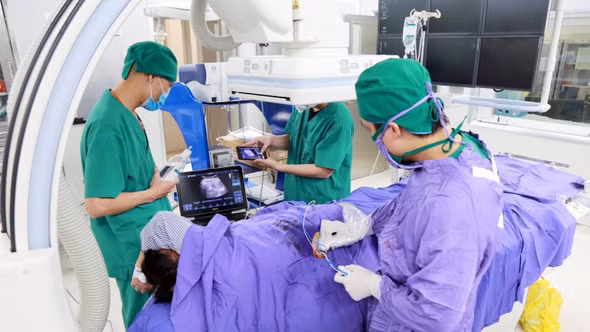 Đề xuất bổ sung nhiều bệnh được lên thẳng cấp chuyên sâu hưởng 100% BHYT