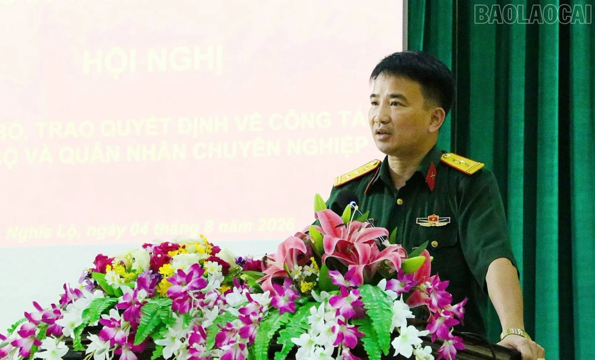 baolaocai-tr_thuong-ta-vu-tien-hung-chinh-uy-trung-doan-bo-binh-8-phat-bieu-7638.jpg