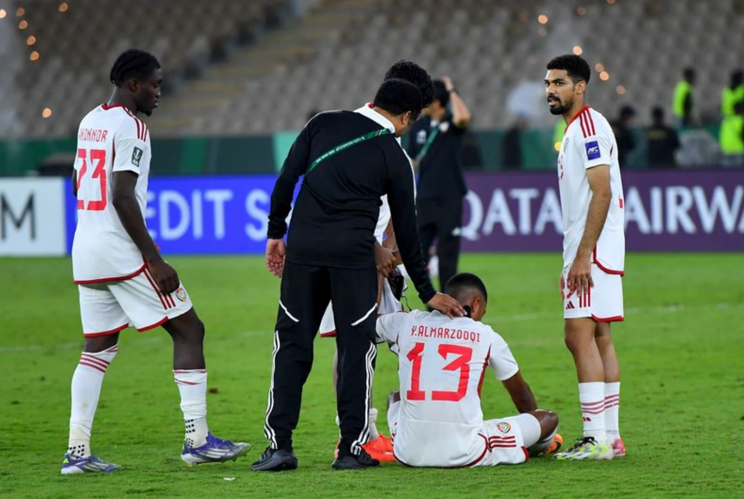 Các cầu thủ U23 UAE sau trận thua vòng tứ kết trước đội tuyển U23 Việt Nam.