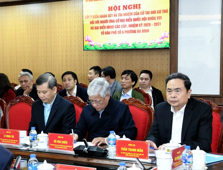 Chủ tịch Quốc hội Trần Thanh Mẫn và các đại biểu dự hội nghị. (Ảnh: DUY LINH)