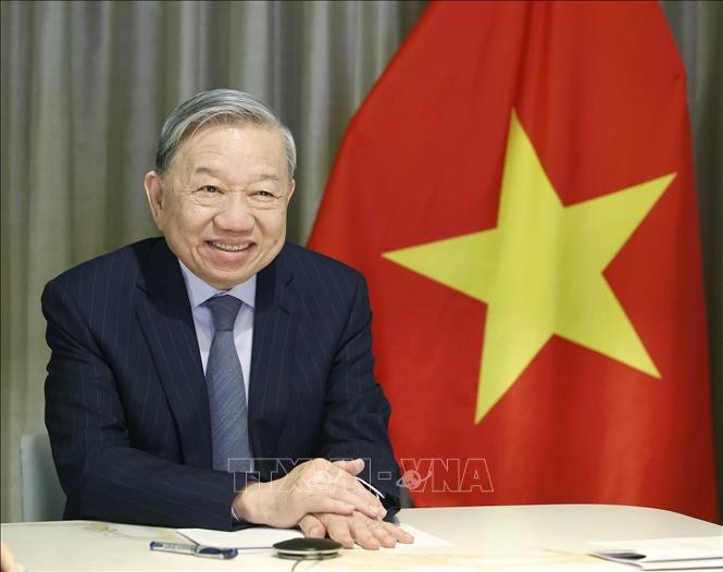 Tổng Bí thư Tô Lâm điện đàm với Thượng nghị sỹ Hoa Kỳ Steve Daines.