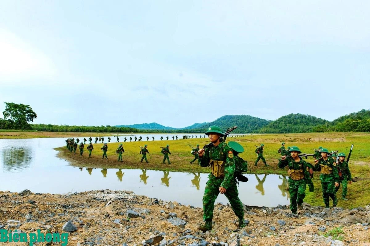 Xây dựng Bộ đội Biên phòng tinh, gọn, mạnh, hoạt động hiệu lực, hiệu quả, tạo bước chuyển vững chắc về chất lượng tổng hợp và sức mạnh chiến đấu.