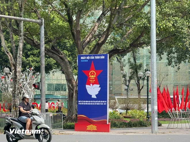 Pano tuyên truyền về bầu cử Quốc hội khóa XVI và Hội đồng Nhân dân các cấp nhiệm kỳ 2026-2031.