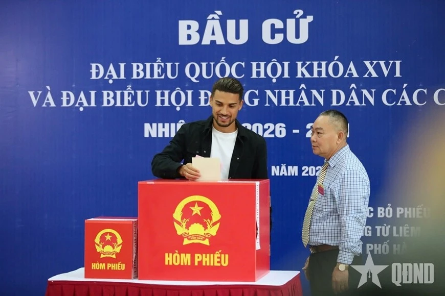 Đỗ Hoàng Hên lần đầu tham dự bầu cử.