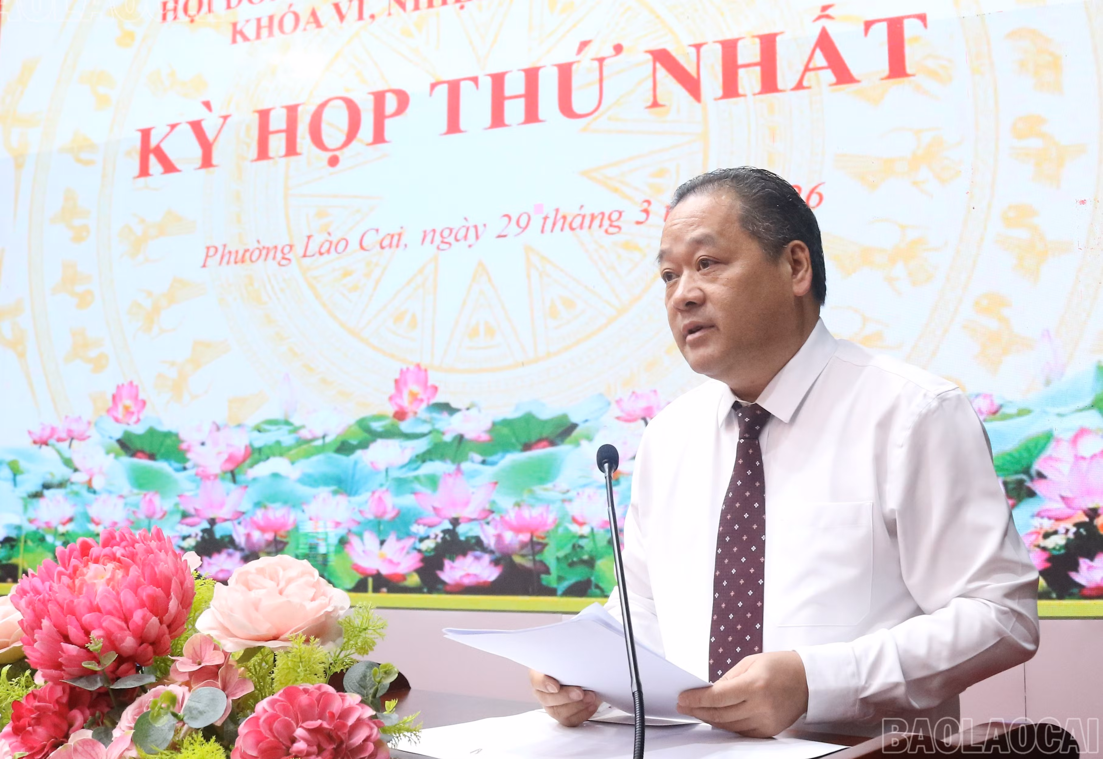 Đồng chí Lý Bình Minh - Phó Chủ tịch HĐND tỉnh phát biểu chỉ đạo tại kỳ họp.