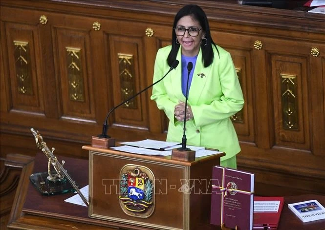 Tổng thống lâm thời Venezuela Delcy Rodriguez phát biểu tại Caracas.