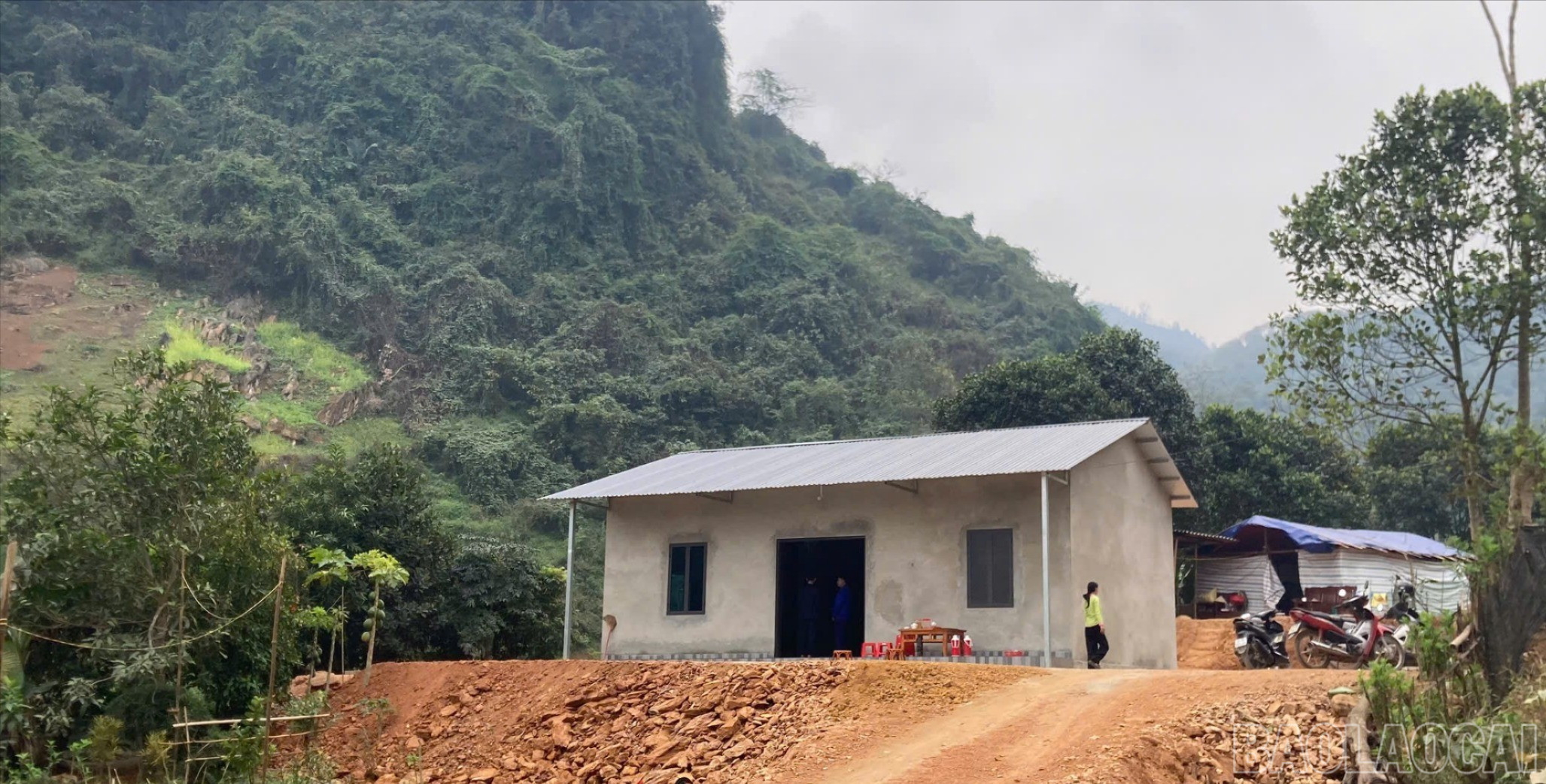 Ngôi nhà đảm bảo "3 cứng" của gia đình ông Hoàng Văn Chiến.