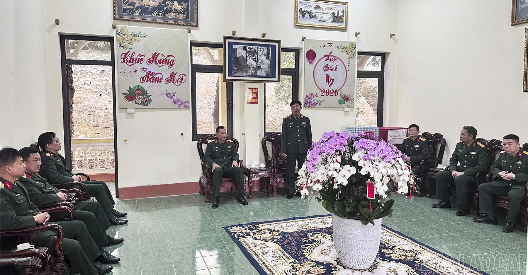 baolaocai-br_thieu-tuong-nguyen-anh-ngoc-pho-tu-lenh-quan-khu-2-chuc-tet-doan-kinh-te-quoc-phong-345.jpg