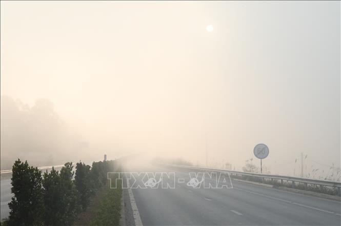 Bắc Bộ sáng sớm sương mù.