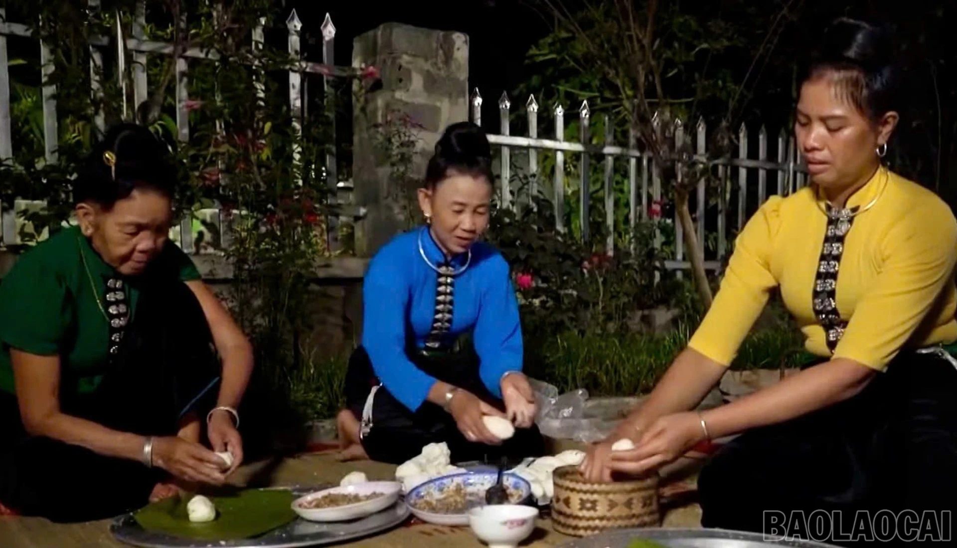 baolaocai-br_dong-bao-dan-toc-thai-goi-banh-xip-xi-gop-phan-gin-giu-net-dep-van-hoa-am-thuc-truyen-thong-trong-ngay-tet-6626.jpg