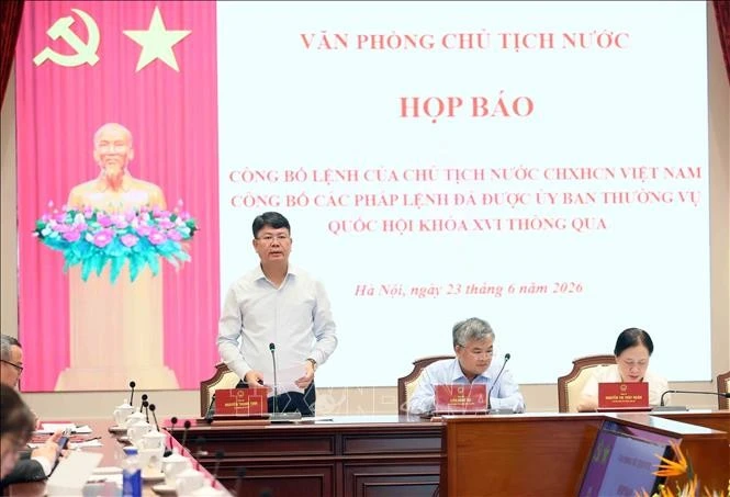 Thứ trưởng Bộ Tư pháp Nguyễn Thanh Tịnh thông tin chi tiết về Pháp lệnh sửa đổi, bổ sung một số điều của Pháp lệnh Hợp nhất văn bản quy phạm pháp luật.