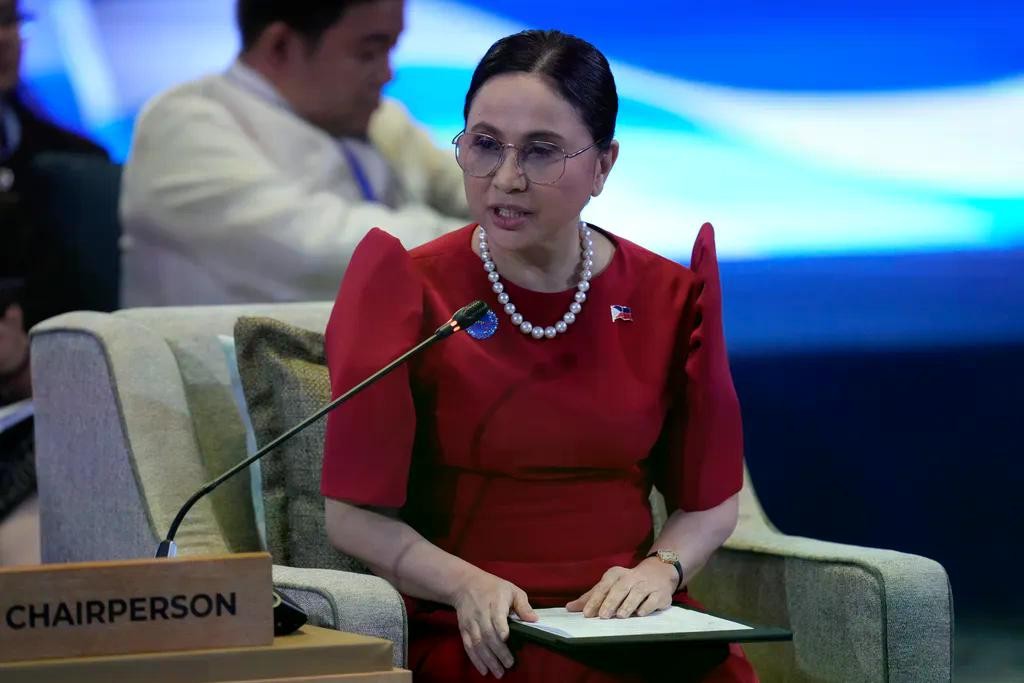 Bộ trưởng Thương mại Philippines Cristina Roque phát biểu tại Hội nghị các Bộ trưởng Kinh tế ASEAN và các cuộc họp liên quan vào ngày 13/3/2026 tại Manila, Philippines.