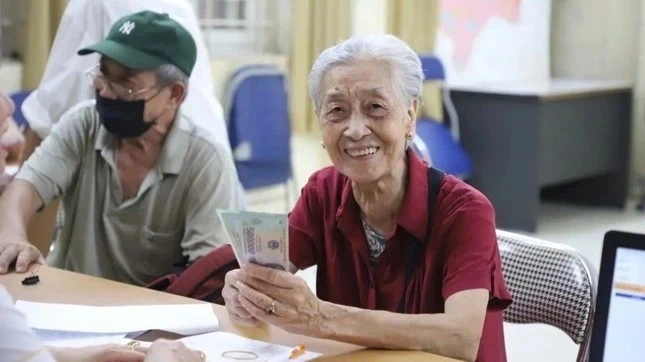 Tăng lương hưu, trợ cấp mới dự kiến từ 1/7 năm nay.