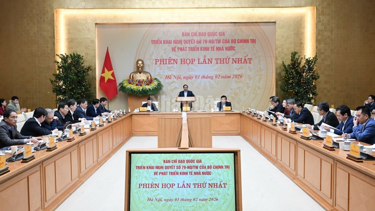 Quang cảnh phiên họp.