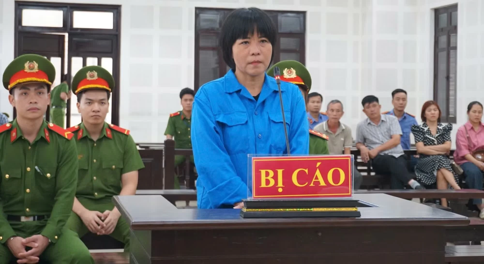 Bị cáo Tô Thị Ty Na tại tòa.