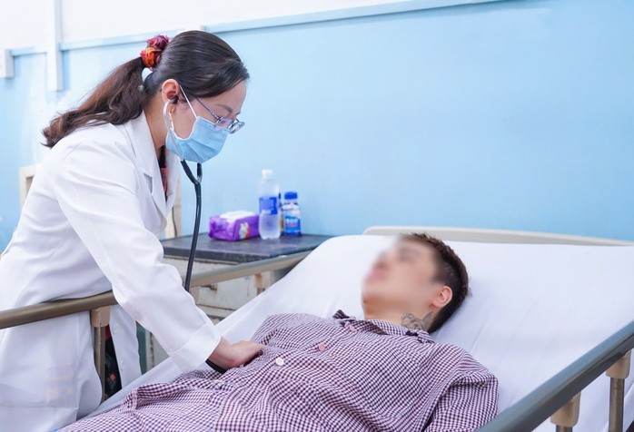 Một ca ngộ độc thực phẩm cấp cứu tại Bệnh viện Nhân dân Gia Định TPHCM.