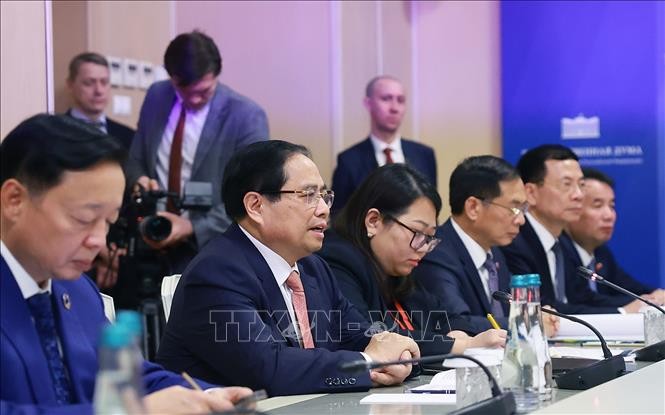 Thủ tướng Phạm Minh Chính phát biểu tại cuộc hội kiến Chủ tịch Duma Quốc gia Liên bang Nga Vyacheslav Volodin.
