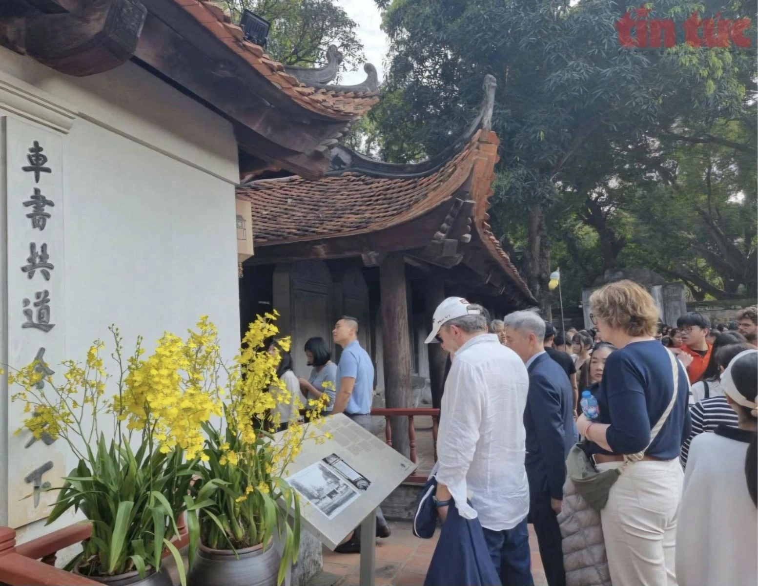 Du khách quốc tế có thời gian lưu trú dài tại Việt Nam tăng cao.