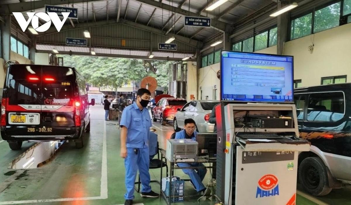 Cục Đăng kiểm cho rằng, không có cơ sở bỏ quy trình “đạp hết ga” khi kiểm tra khí thải.