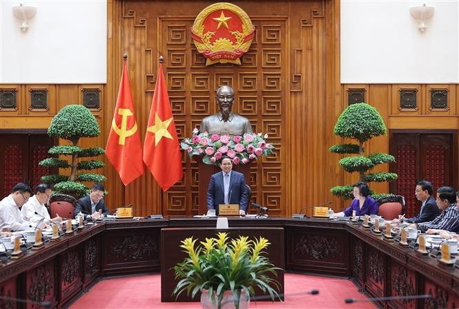 Thủ tướng Phạm Minh Chính chủ trì cuộc họp Thường trực Chính phủ về bình ổn giá xăng dầu chiều 21/3/2026.