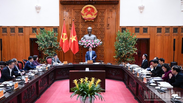 Quang cảnh phiên họp.