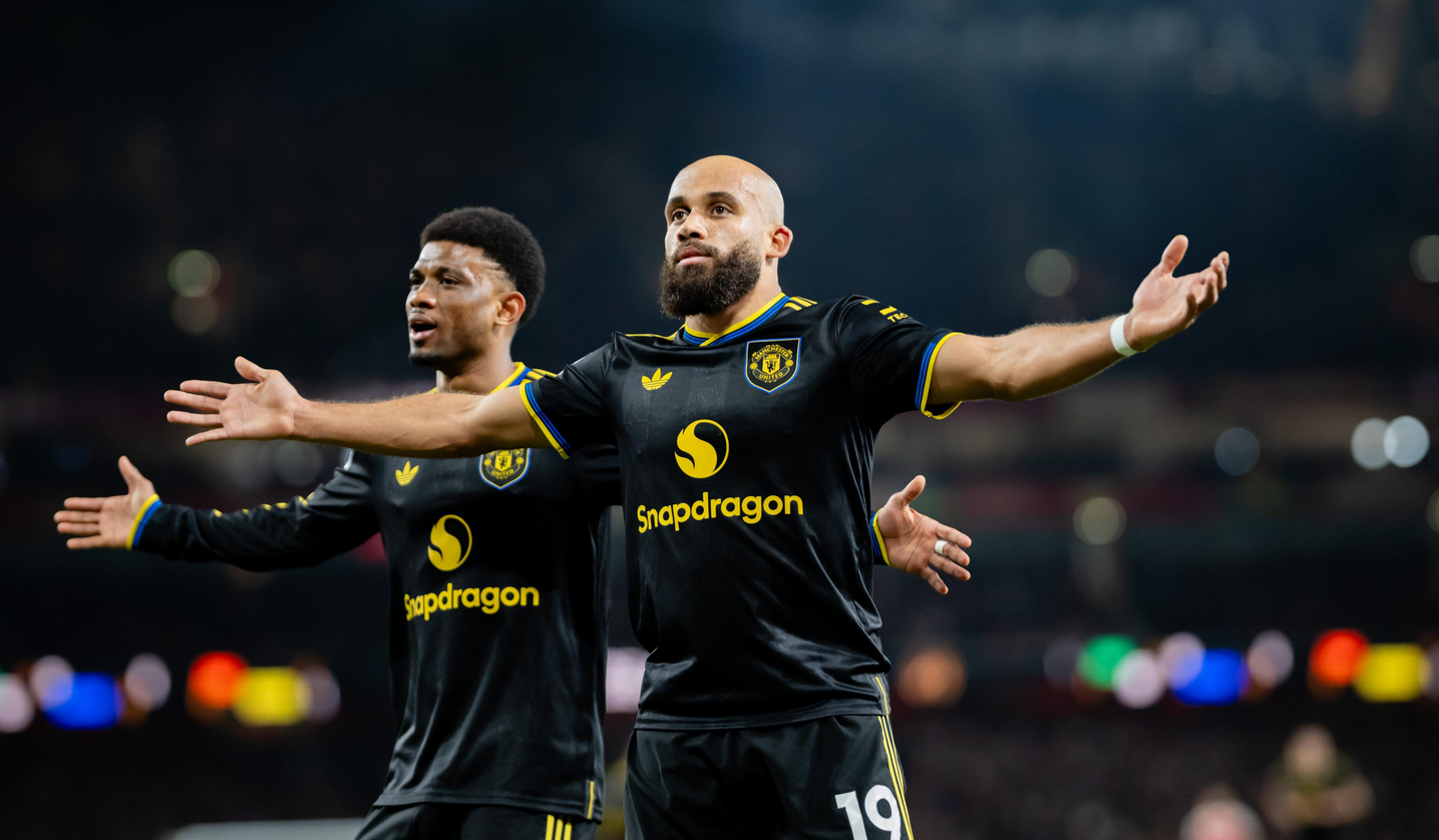 MU lần đầu vào Top 4 Ngoại hạng Anh ở mùa này.