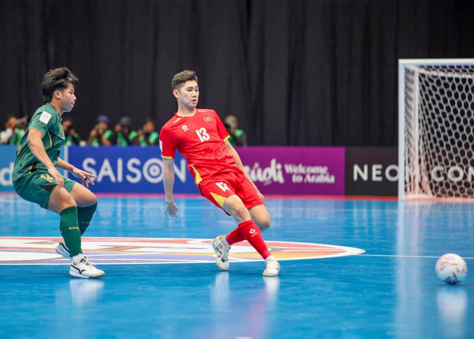 Đội tuyển Futsal Việt Nam thất bại 2 - 3 trước đội tuyển Futsal Indonesia tại vòng Tứ kết giải Futsal châu Á 2026.