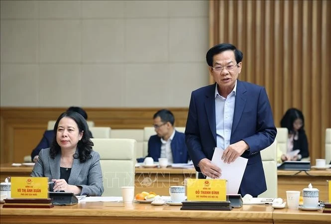 Bộ trưởng Bộ Nội vụ Đỗ Thanh Bình, Phó Chủ tịch Thường trực Hội đồng Thi đua-Khen thưởng Trung ương phát biểu.