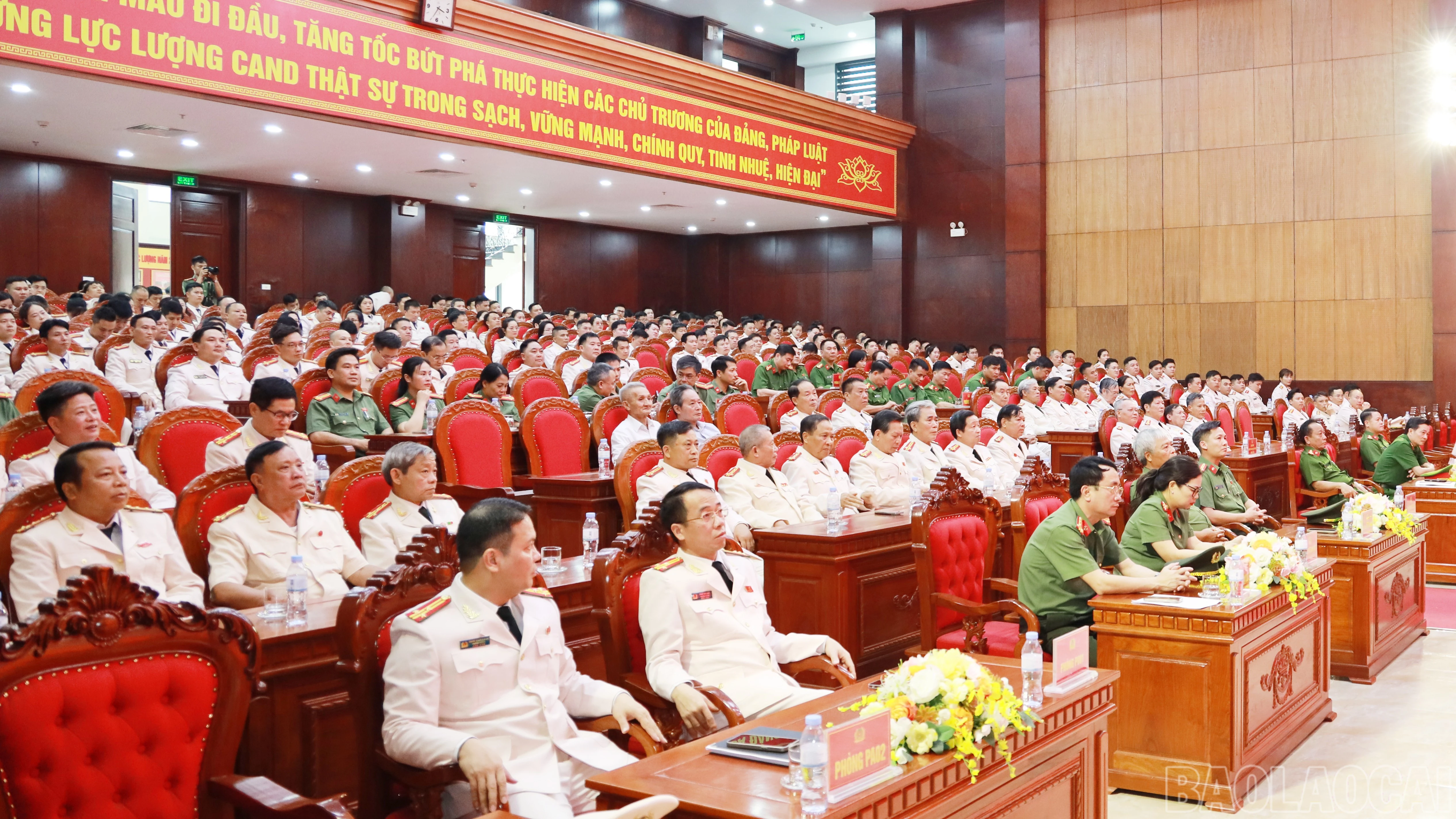 Các đại biểu tham dự lễ kỷ niệm.