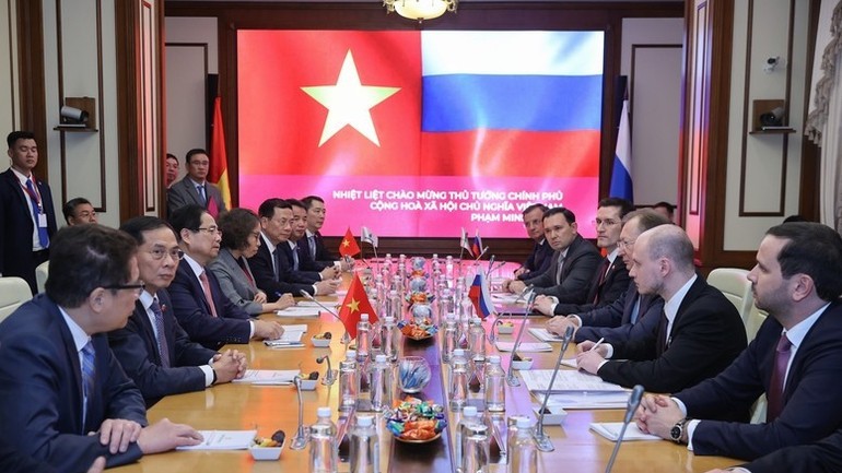 Thủ tướng Chính phủ Phạm Minh Chính đã tới thăm, làm việc với Công ty Zarubezhneft - đối tác hàng đầu của Việt Nam trong lĩnh vực dầu khí.