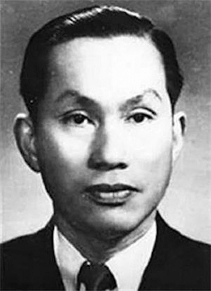 Giáo sư Đặng Văn Ngữ.