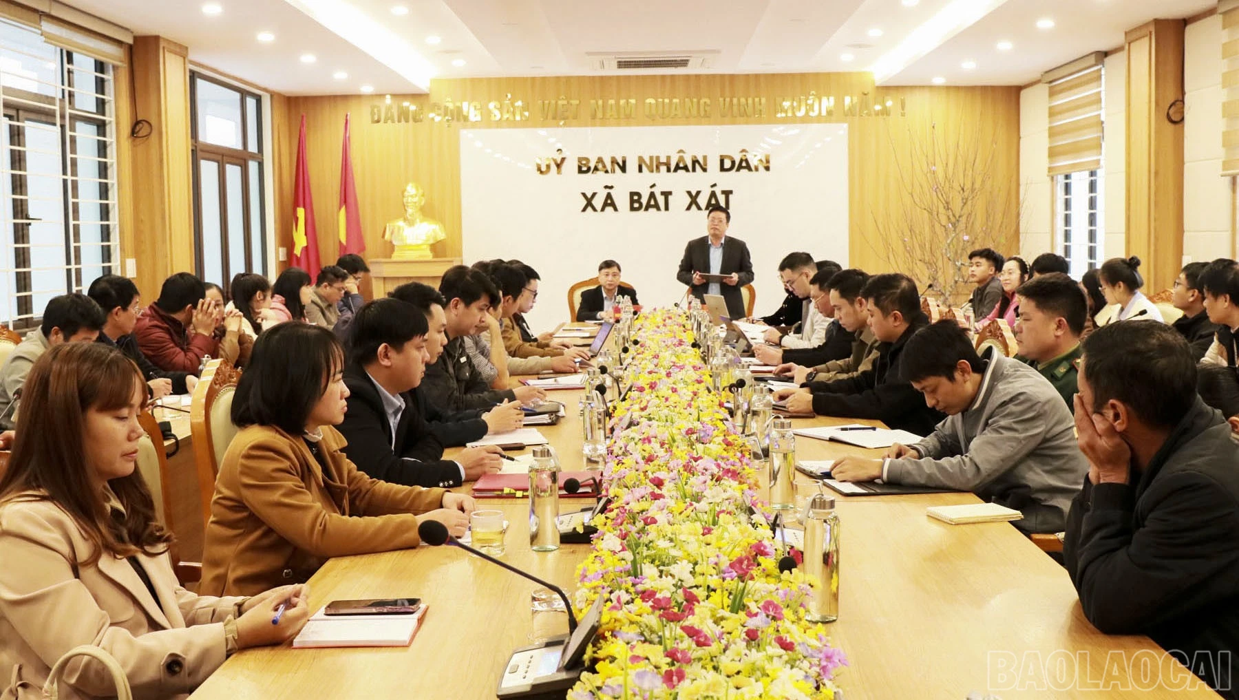 baolaocai-br_quang-canh-hoi-nghi.jpg