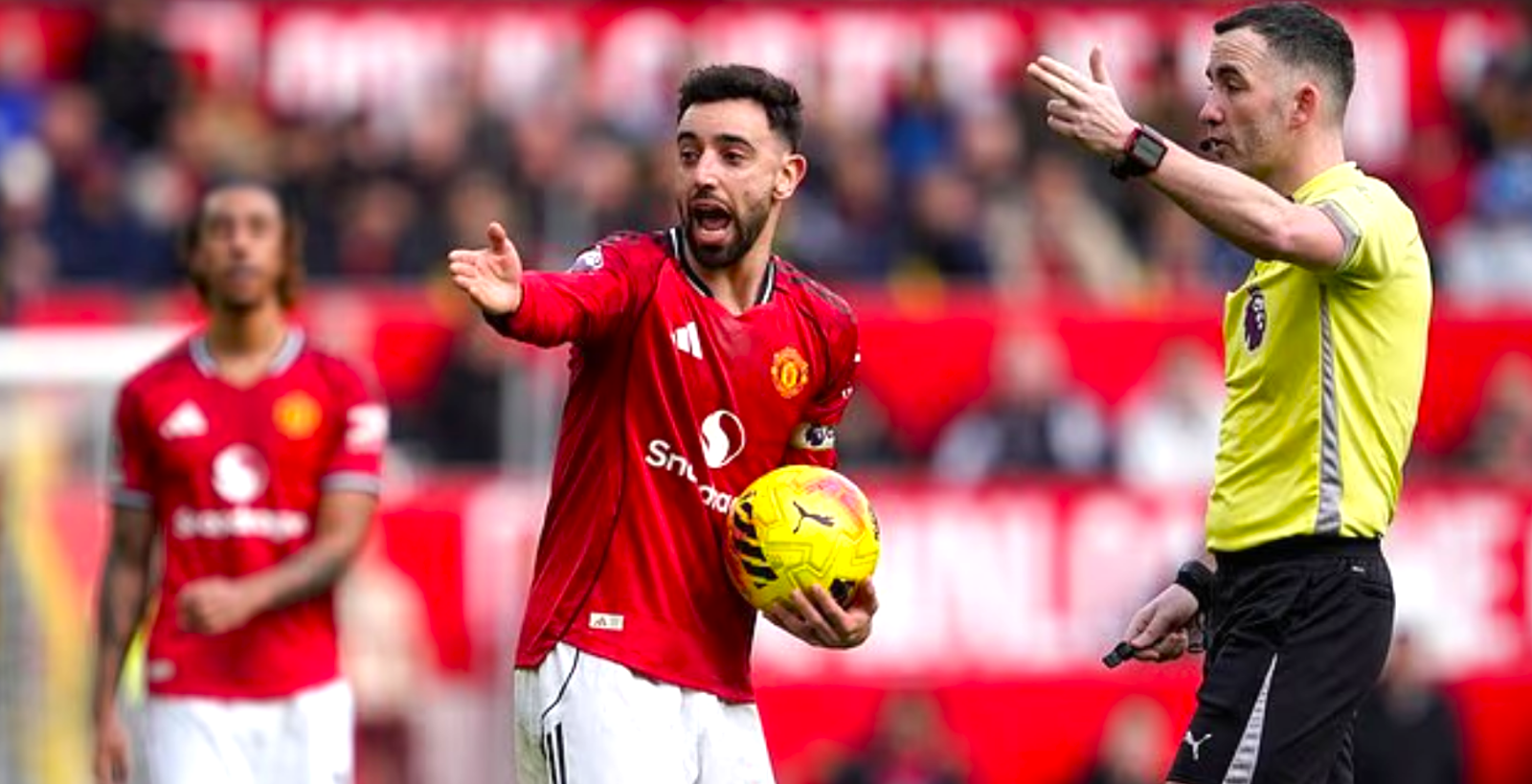 Trận tiếp đón Aston Villa vì thế là cơ hội lý tưởng để Quỷ đỏ lấy lại đà chiến thắng trước khán giả nhà.