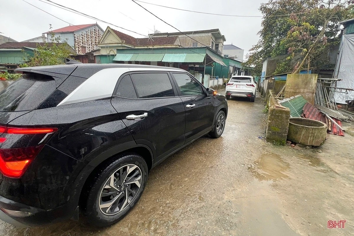 Hiện trường vụ chặn xe ngày mồng 2 Tết Nguyên đán Bính Ngọ.