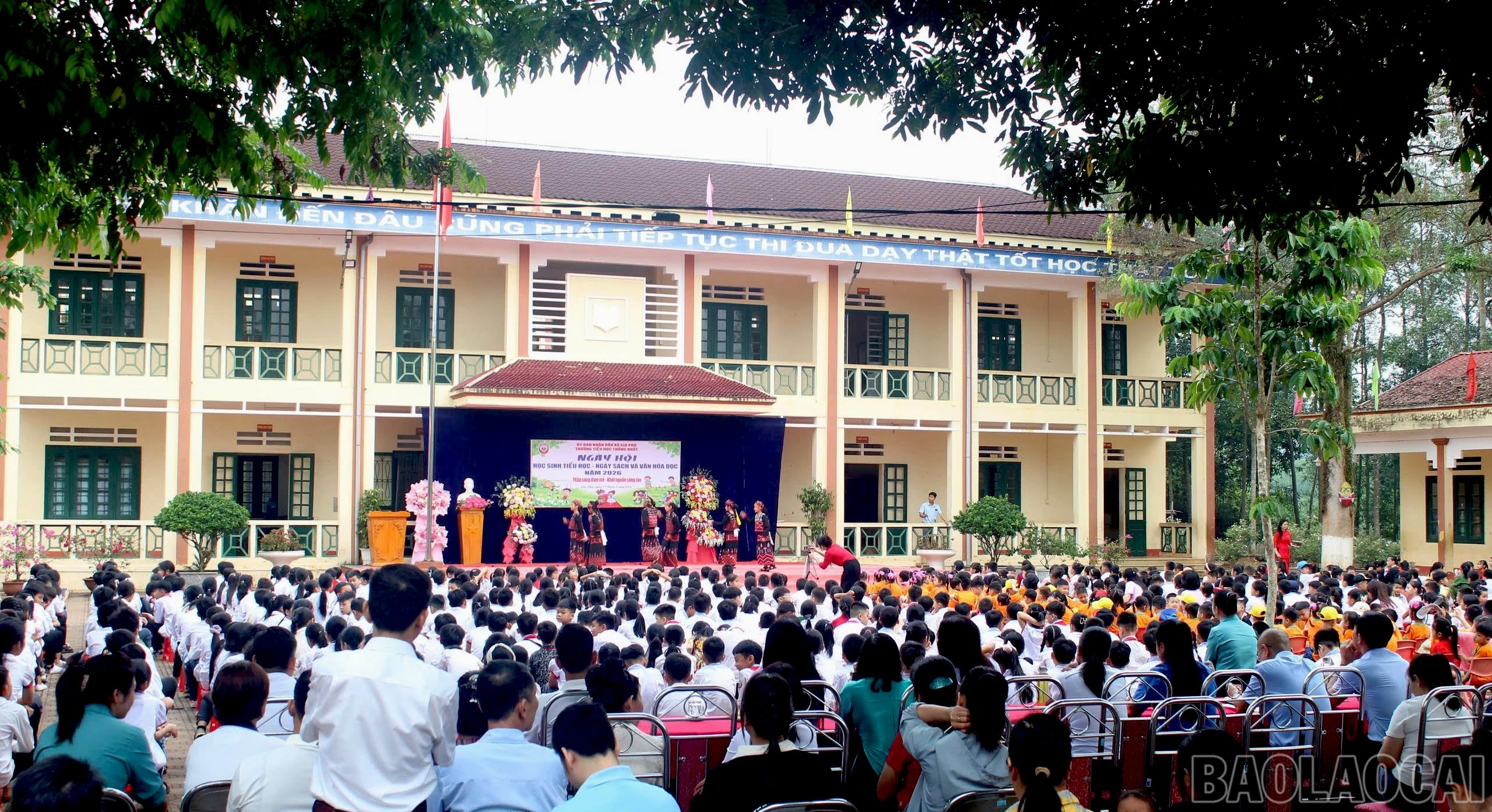 baolaocai-br_quang-canh-khai-mac-ngay-hoi-tieu-hoc-va-ngay-sach-van-hoa-doc-tai-truong-tieu-hoc-thong-nhat-xa-gia-phu-1.jpg