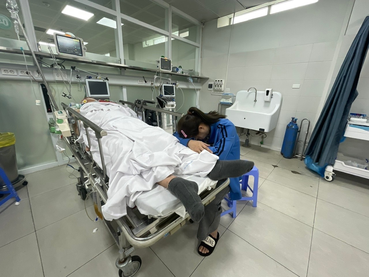 Trong 7 ngày nghỉ Tết Nguyên đán Bính Ngọ, các cơ sở y tế đã khám, chữa bệnh đã khám, cấp cứu 425.407 lượt người bệnh.