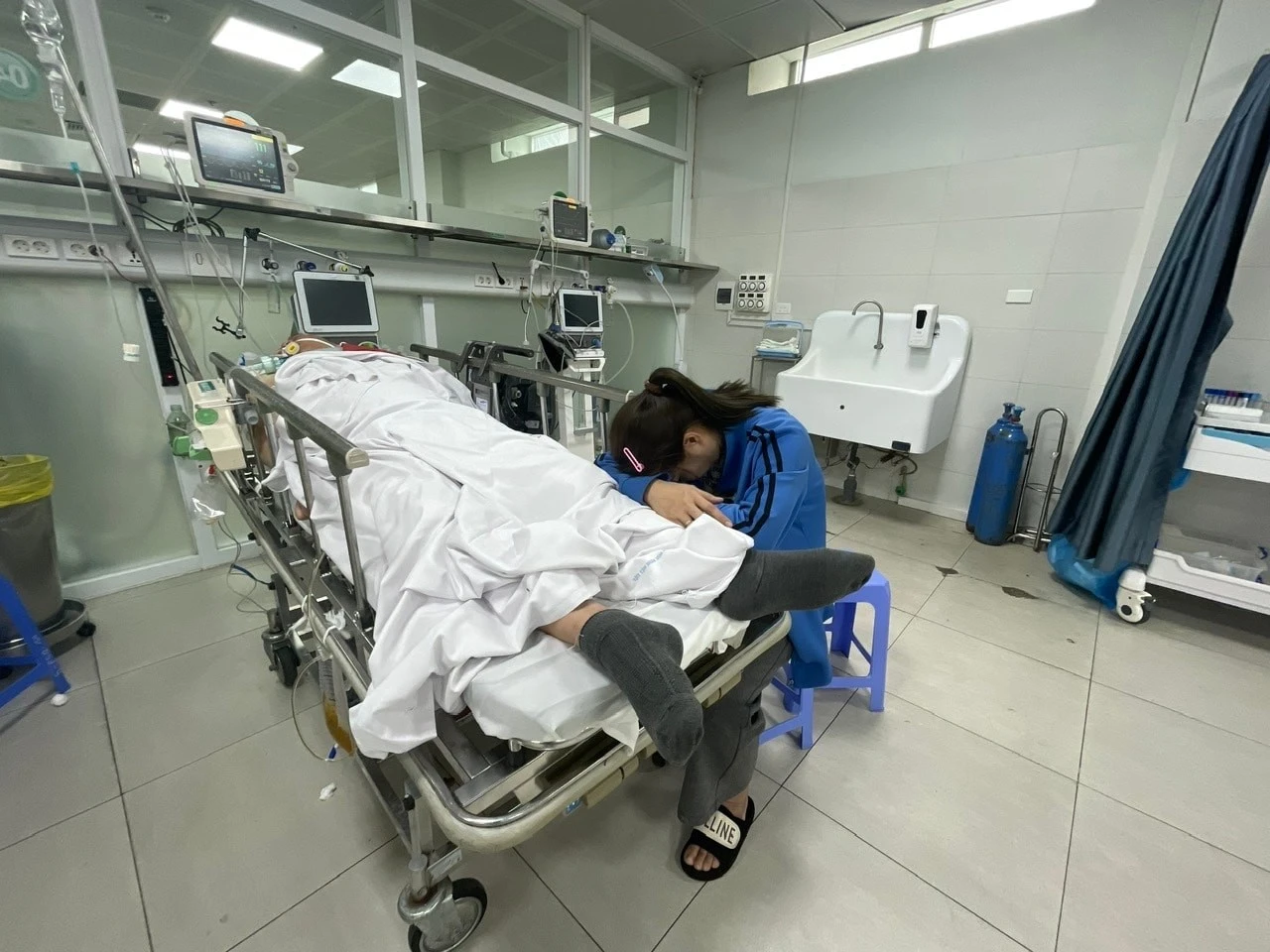 Trong 7 ngày nghỉ Tết Nguyên đán Bính Ngọ, các cơ sở y tế đã khám, chữa bệnh đã khám, cấp cứu 425.407 lượt người bệnh.