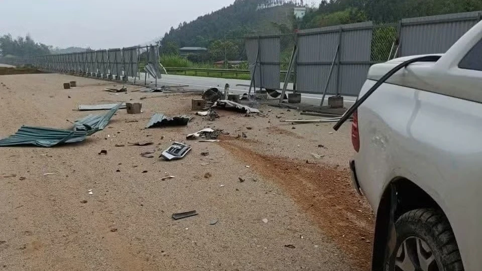 Tăng cường các phương án an toàn giao thông trên tuyến cao tốc Nội Bài - Lào Cai. ảnh 1