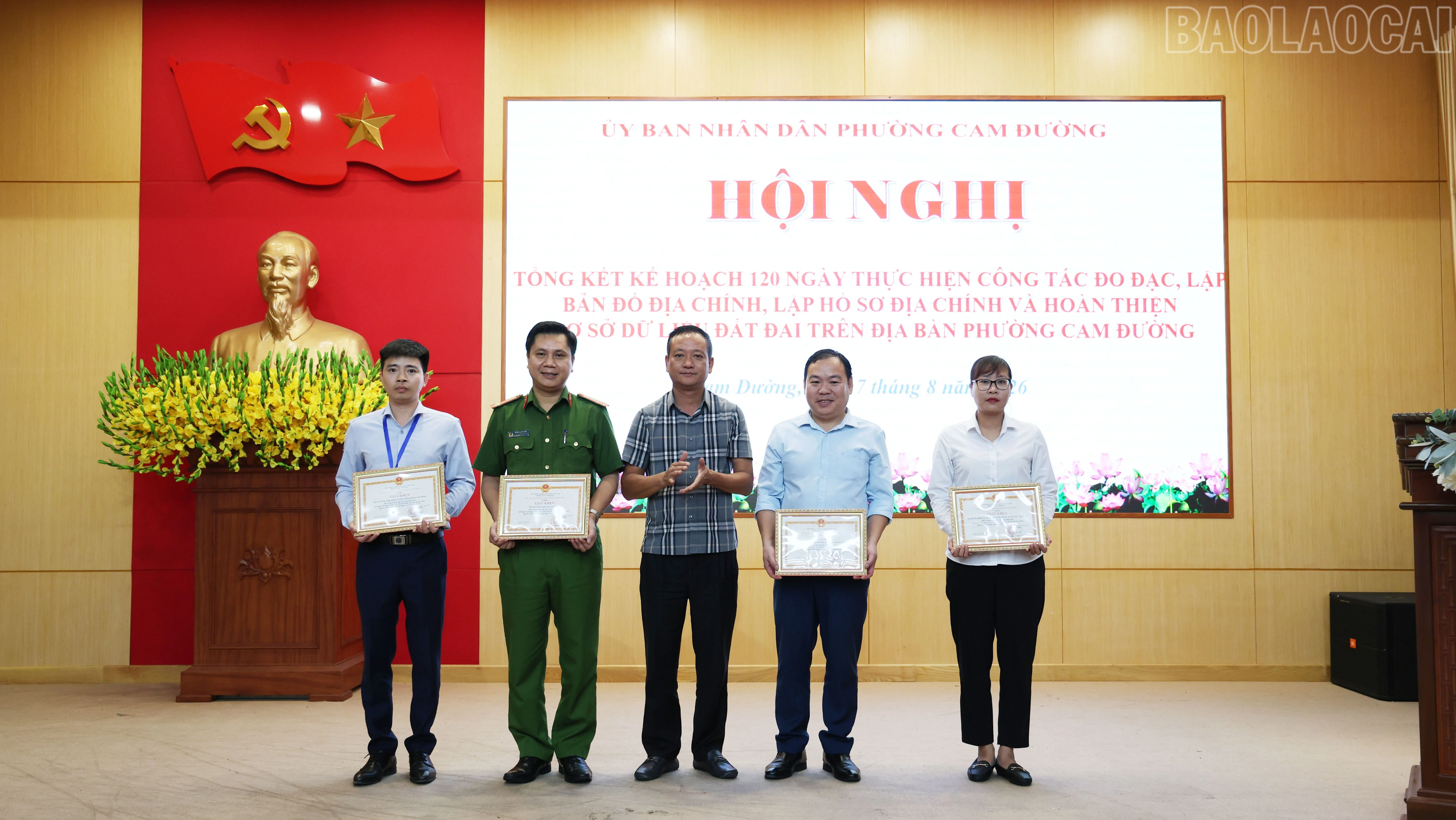 baolaocai-tr_15-2320-5445-3411.jpg