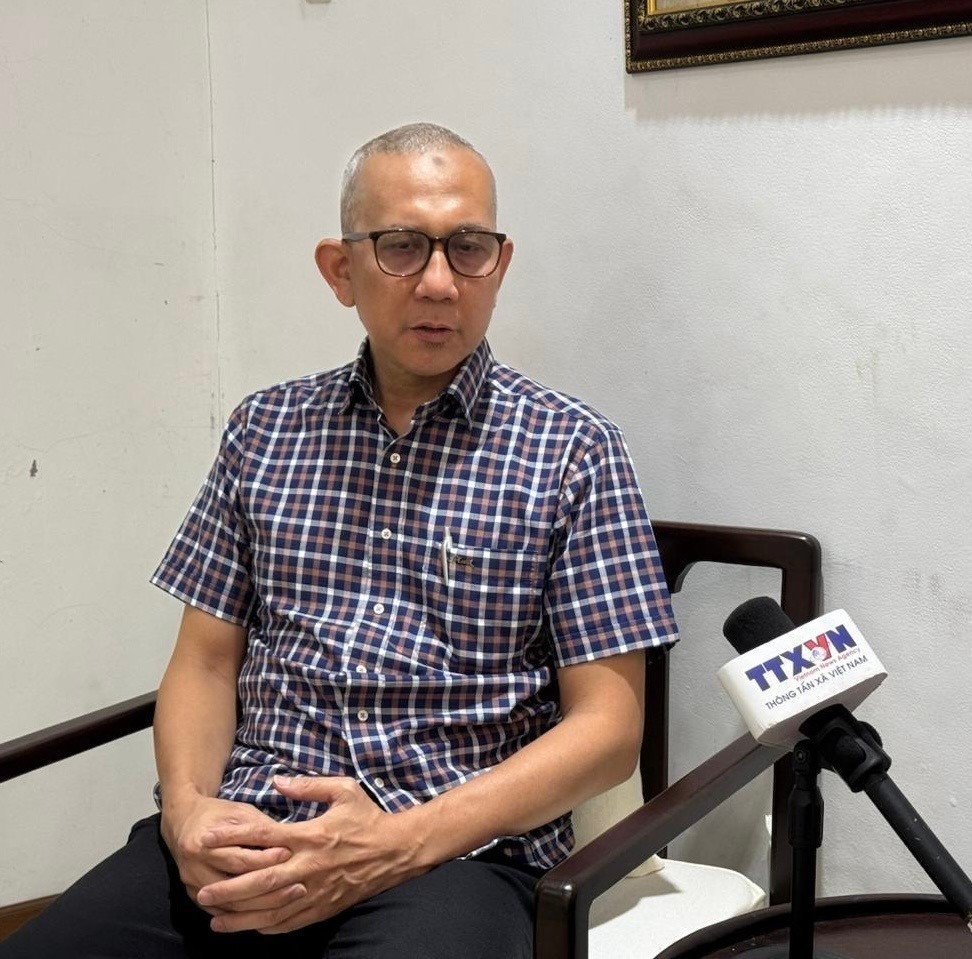 Ông Beni Sukadis, Điều phối viên cao cấp của Viện Nghiên cứu Quốc phòng và Chiến lược Indonesia (Lesperssi).