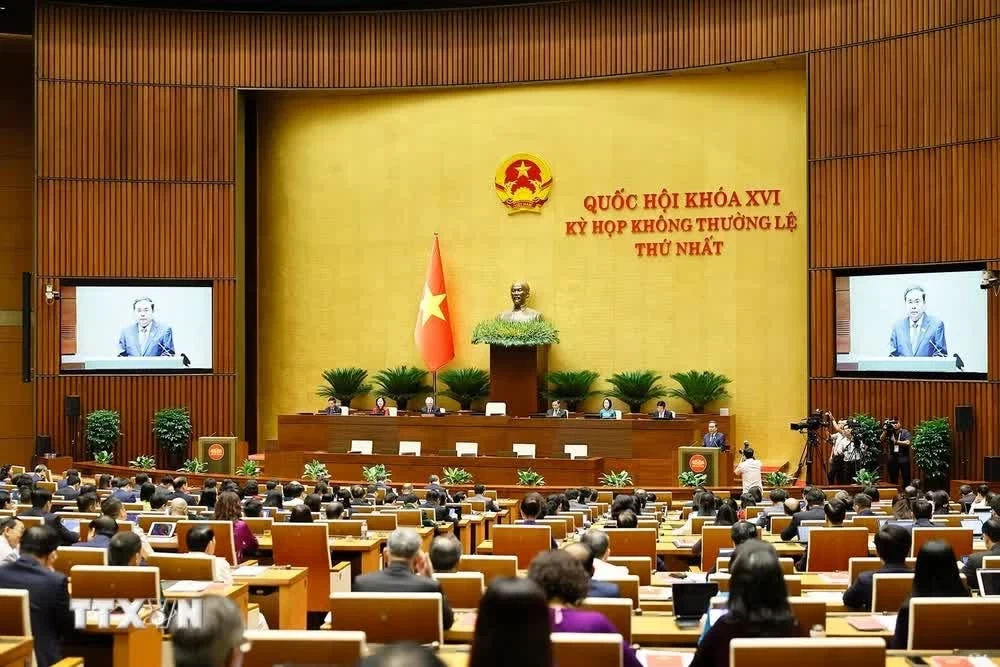 Chủ tịch Quốc hội Trần Thanh Mẫn phát biểu khai mạc Kỳ họp không thường lệ thứ nhất, Quốc hội khóa XVI. (Ảnh: Doãn Tấn/TTXVN)