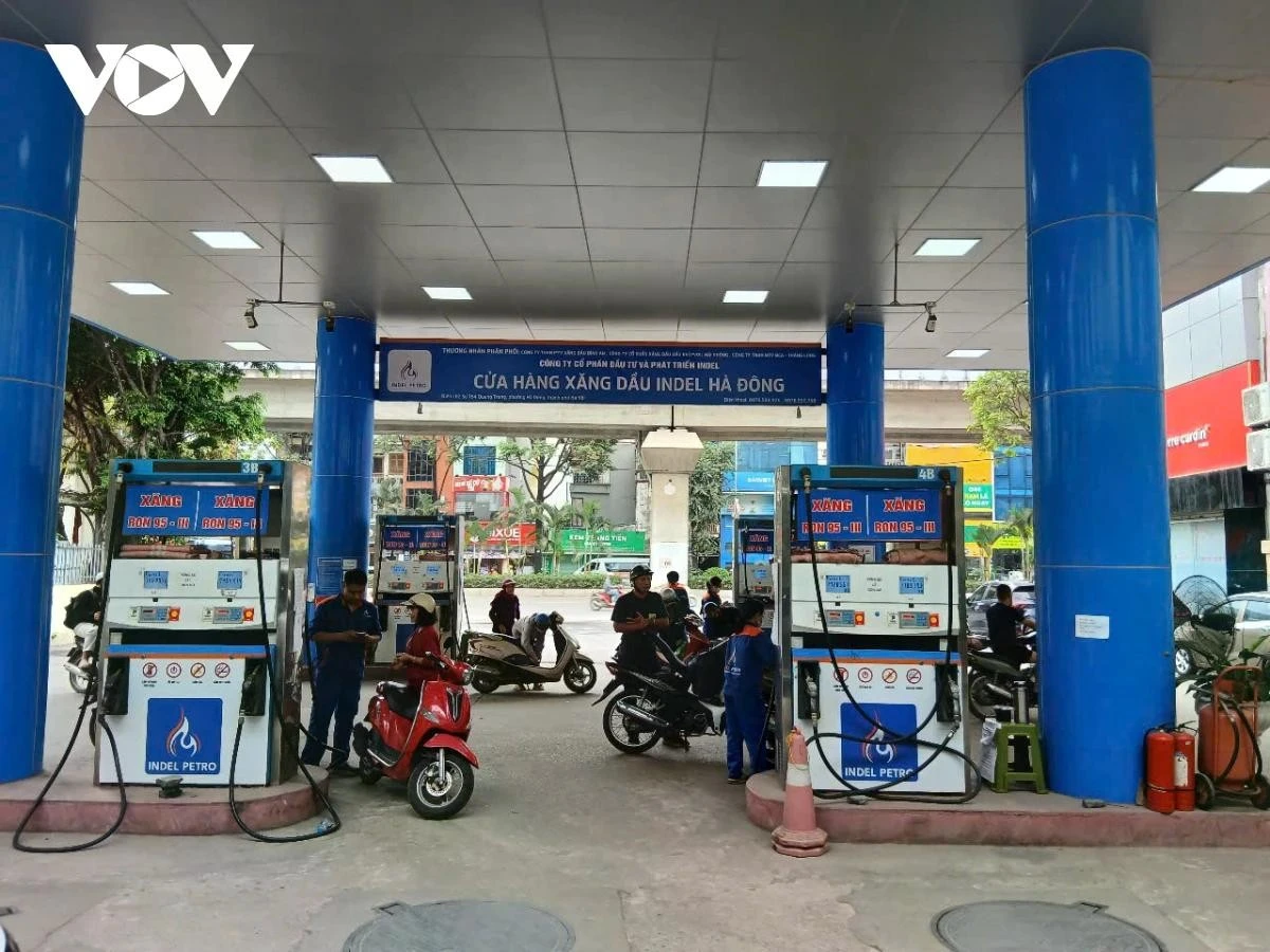 Thuế bảo vệ môi trường với các mặt hàng xăng dầu về 0%.