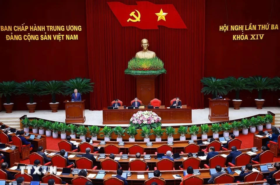 Tổng Bí thư, Chủ tịch nước Tô Lâm phát biểu khai mạc Hội nghị lần thứ ba Ban Chấp hành Trung ương Đảng khoá XIV. Ảnh: Thống Nhất/TTXVN