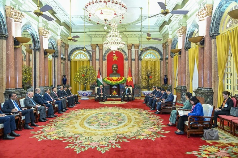 Toàn cảnh buổi tiếp.