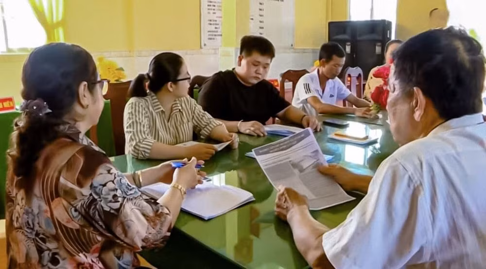 Tổ hoà giải tại Cà Mau duy trì họp và rút kinh nghiệm sau các lần hoà giải.