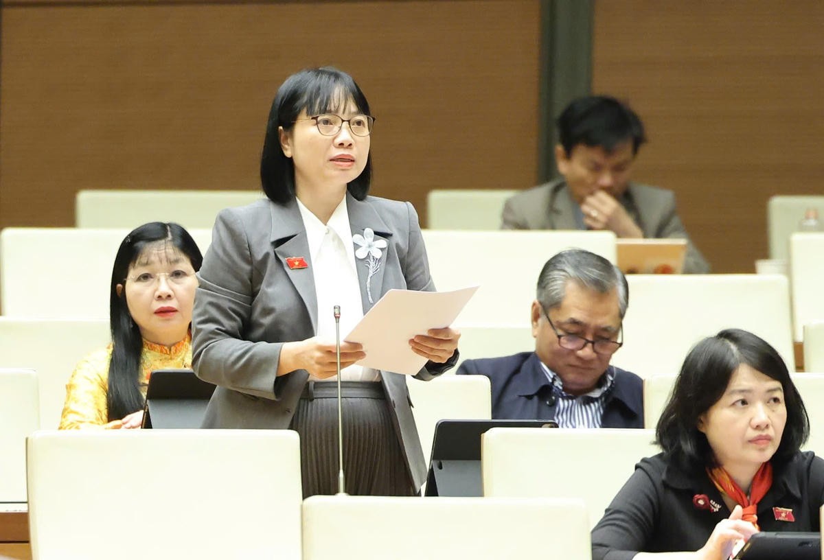 Bà Nguyễn Thị Việt Nga