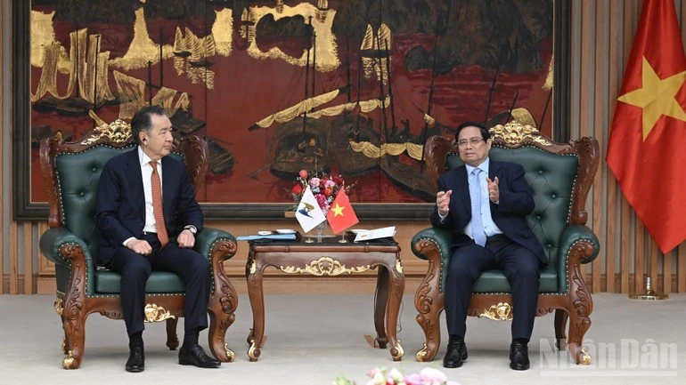 Thủ tướng Chính phủ Phạm Minh Chính tiếp Chủ tịch Hội đồng Ủy ban Kinh tế Á - Âu (EAEU) Bakytzhan Sagintayev.