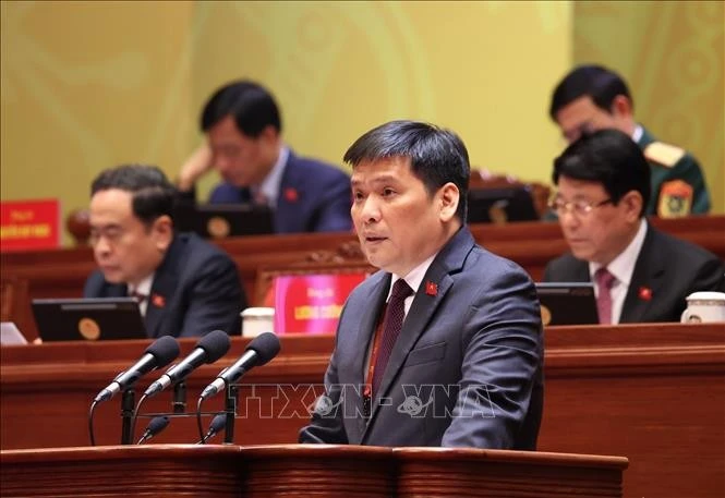 Đồng chí Nguyễn Thanh Bình, Phó Trưởng Ban Tổ chức Trung ương, tham luận về vấn đề “Xây dựng, hoàn thiện tổ chức bộ máy của hệ thống chính trị đáp ứng yêu cầu phát triển đất nước trong kỷ nguyên mới”.