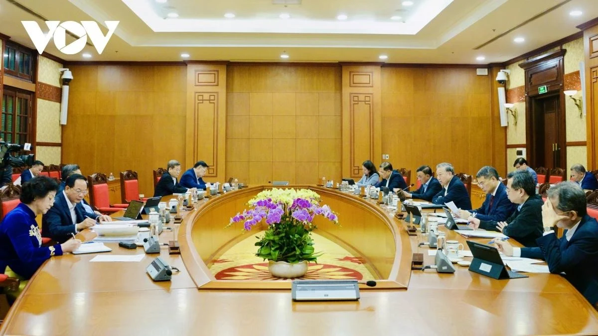 Toàn cảnh phiên họp.